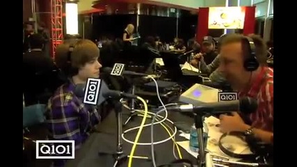 Tim Virgin interviews Justin Bieber - awkward ending... 