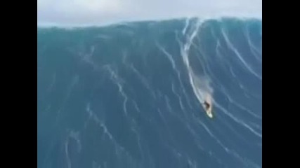 Big Waev Surfing