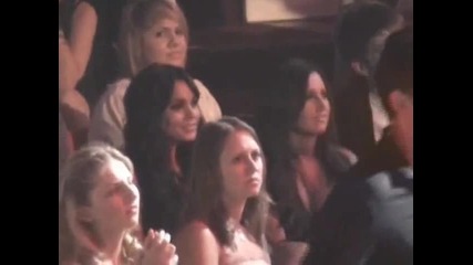 Vanessa Hudgens,  Ashley Tisdale and Selena Gomez jamming to Miley Cyrus