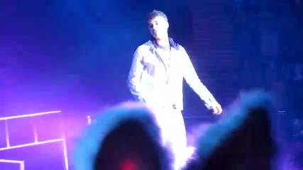 Justin Bieber Manchester March 21st 2011 (hd) - - Amazing Quality - U Smile 