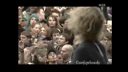 Nickelback свирят на живо Sad But True на Metallica