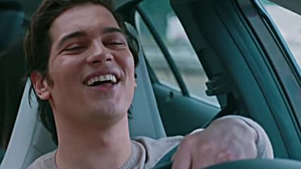 Песен от филма Кварталът на богатите (medcezir)-сезон 2