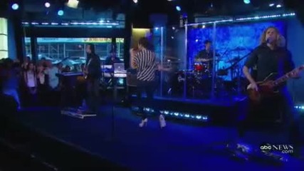Selena Gomez - Round and Round Live