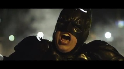 Batman Chooses His Voice (смях)