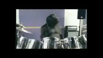 Cadburys Gorilla Plays Nirvana