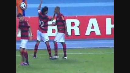 Flamengo 2:0 Gremio Ronaldinho easy goal
