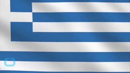 Greek Anti-establishment Protesters Occupy Buildings, Enter Parliament Grounds