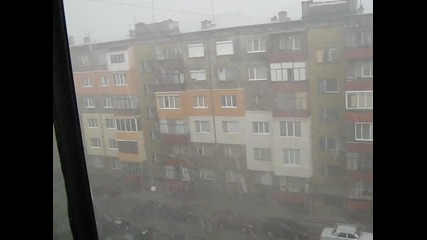 Градушка падна пак в София