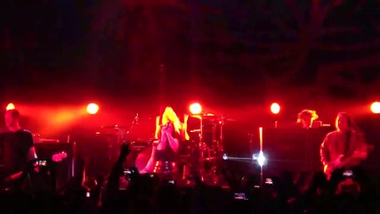 Evanescence - Bring Me To Life (live)