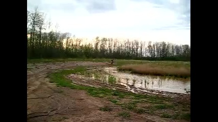 motorcross + mud puddle = funny