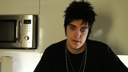 Adam Lambert Parody Key Of Awesome 16 ( Хубаво Качество)