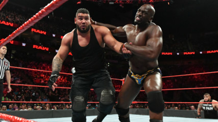 Titus O'Neil vs. Rezar: Raw, Aug. 6, 2018