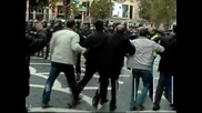 Полицията разпръсна опозиционен протест в Баку