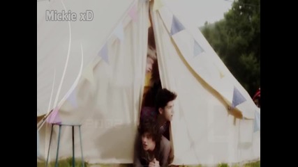 1d ;; Live While We're Young ;; 4 Plami ^