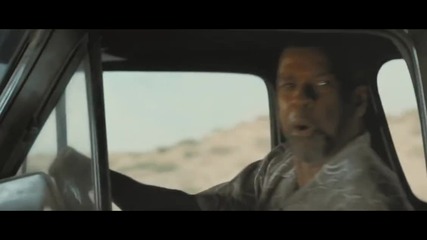 2 Guns - Official Trailer - Denzel Washington