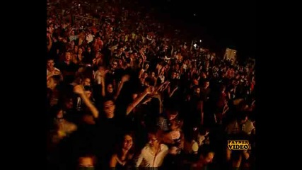 Емилия - Целувай ме Планета прима 2006