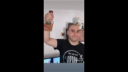Vid_24560205_045416_502.mp4