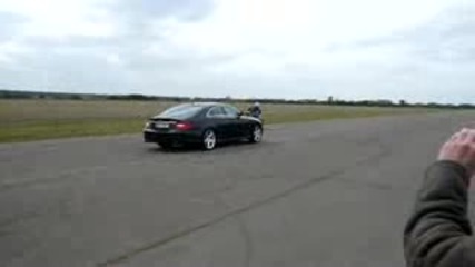 Mercedes - Benz Cls 63 Amg vs Gsr 600