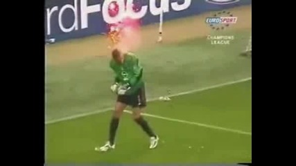Фен Удря Играч По Рамото