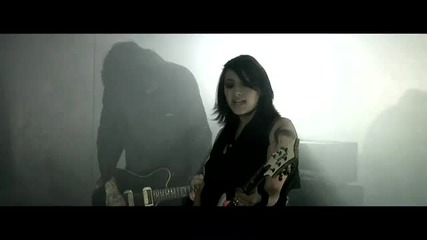 Eyes Set To Kill - Deadly Weapons 