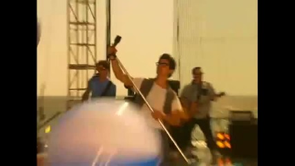 Jonas La - Set This Party Off ( Music Video ) // Jonas Brothers // 