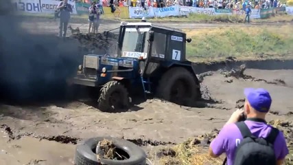Компилация луди руски трактори в действие - Съзтезания