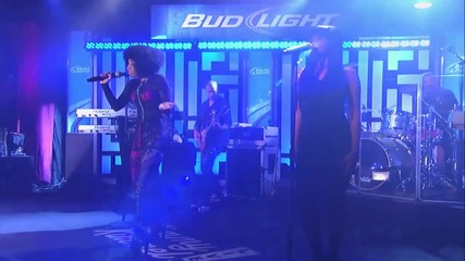 Nick Minaj - Right Thru Me [live at Jimmy Kimmel show]