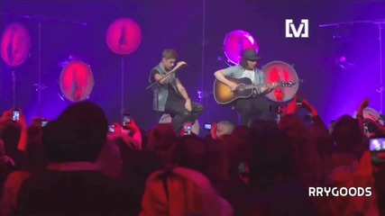Full Bieber Live and Intimate As Long As You Love Me Acoustic Performance