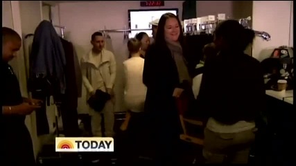 Забавно!! Джъстин бяга като полудял! :d(the Today Show November 23)