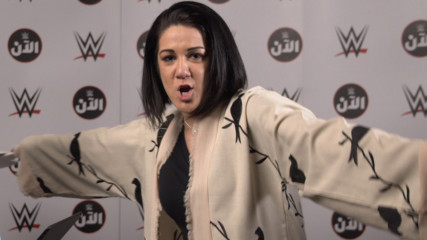 بايلي تكشف عن رأيها في رولينز ولينش – WWE الآن