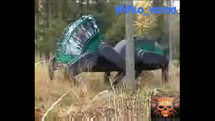 Странен Робот
