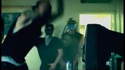 Hollywood Undead - Undead + Превод