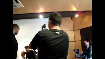 Justin Bieber Meeting 06.01.12 in Paris