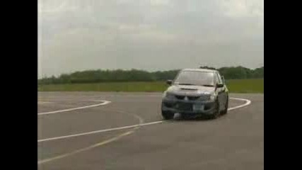 Top Gear - Mitsubishi Evolution VIII Vs Subaru Impreza STi WRX