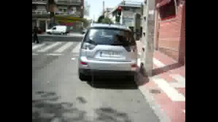 4x4 Mitsubishi Outlander Na Ray