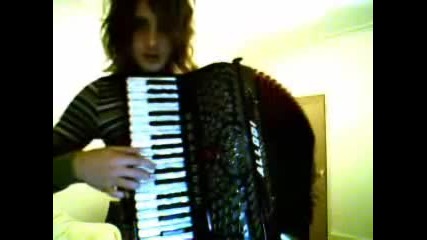 Dave Thomas - akordeon 