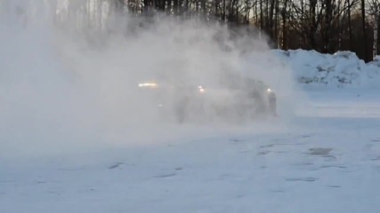 Nissan Gt-r дрифт през зимата