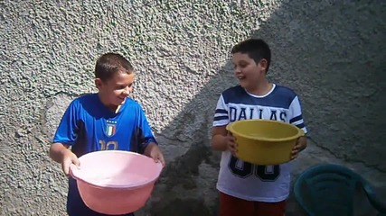 кофа с ледена вода