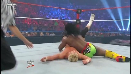 Diving Crossbody - Kofi Kingston