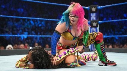 Asuka vs. Naomi - SmackDown Women's Championship Match: Smackdown LIVE, Dec. 18, 2018