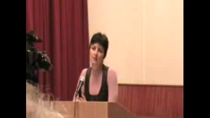 Пчеларска лекция в Троян на Пчелар На Годината За 2010 - Петя Иванова