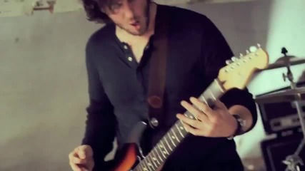 Max Raptor - The King Is Dead (hq)