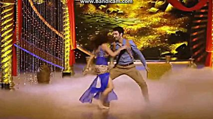Nandish Sandhu and Rashmi Desai in Nach Baliye 7