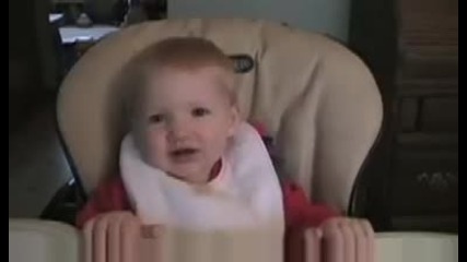 Bebe se smee ! rofl^^
