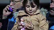 Рожден ден сред руините: Торта за 5–годишно момиченце, оцеляло при трусовете в Турция