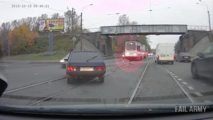 Компилация разбивания на коли : Failarmy