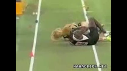 Sportist se bliska v jena i napravo na zemqta 