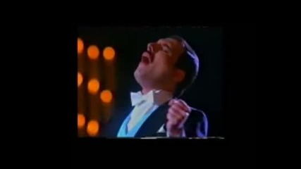 Queen - Thank God Its Christmas