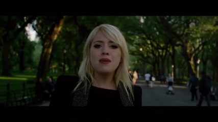 Alexz Johnson _ Walking