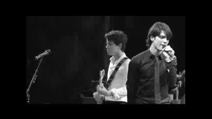 Jonas Brothers - Superstition Live with jordin sparks